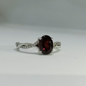 Natural Garnet Ring, 925 Sterling Silver, Red Garnet Ring, Statement Ring, Stackable Ring, Handmade Ring, Anniversary Ring, Gift For Her