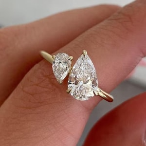 Pear Cut Lab Grown Diamond Toi Et Moi Engagement Ring, Gold  Wedding Ring, Certified Lab Grown Diamond Ring, 2 Stone Ring, Anniversary Gift