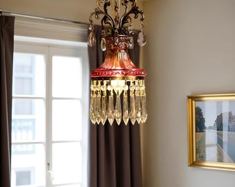 Vintage-Inspired Crystal Chandelier – Handcrafted Glass Pendant Light with Brass Detailing and Crystal Accents