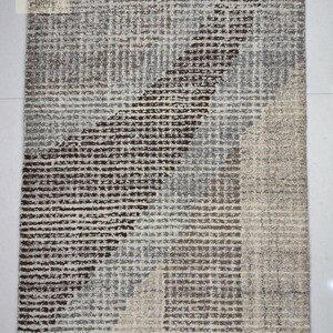 Hand Tufted Undyed Wool Rug: Neutral Earth Tones, Eco Friendly