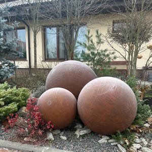 Set of Big 35”, 27” & 20” Rusty Metal Spheres – Outdoor Garden Decor, Zen Garden Globes, Rustic Yard Sculptures Lawn Ornaments Garden Accent