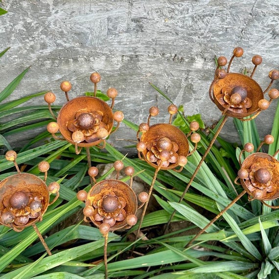 Rustic Metal Flower Garden Stakes, Set of 6, Exotic Yard Art