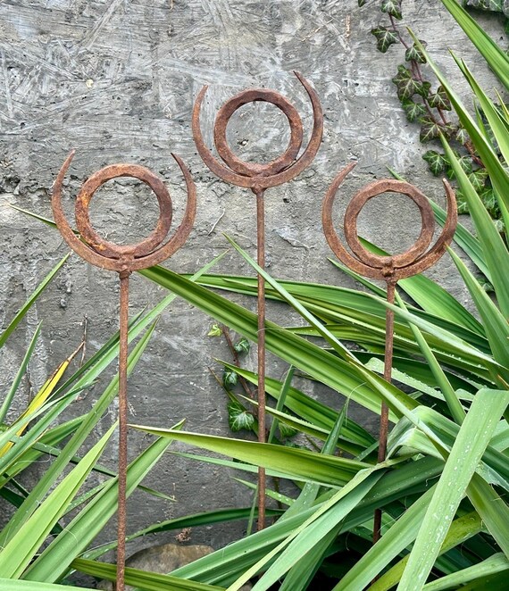 Rustic Metal Garden Finial Stakes, Outdoor Yard Art, Set of 3