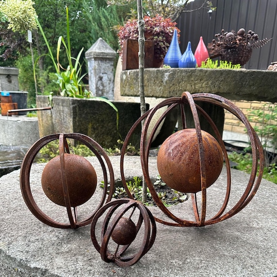 Rusty Metal Garden Globes, Corten Steel Outdoor Sculpture Set of 3
