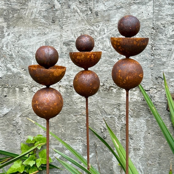 Rusty Metal Flower Garden Stakes, Set of 3, Rustic Yard Art