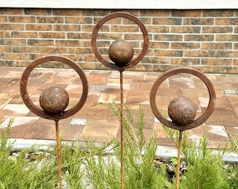 Rusty Metal Garden Finials, Yard Art Decor, Set of 3