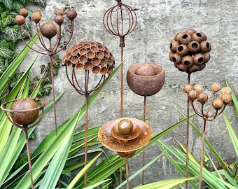 8 Metal Flower Garden Stakes, Weathered Steel Garden Sculpture, Outdoor Decor