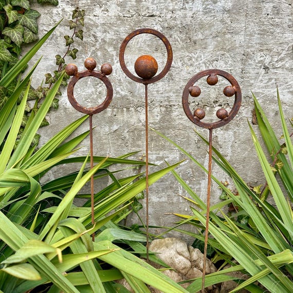 Rusty Metal Garden Finials, Set of 3, Outdoor Sculpture