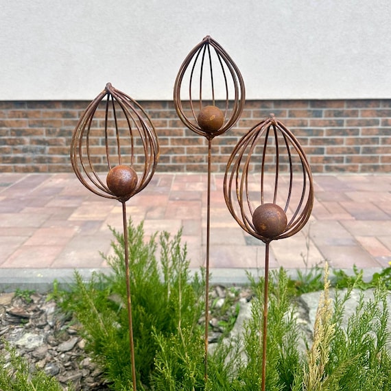 Rusty Metal Garden Finials, Corten Steel Outdoor Sculpture, Set of 3