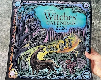 Witch's 2026 Calendar: Gothic Wiccan Planner with Moon Phases