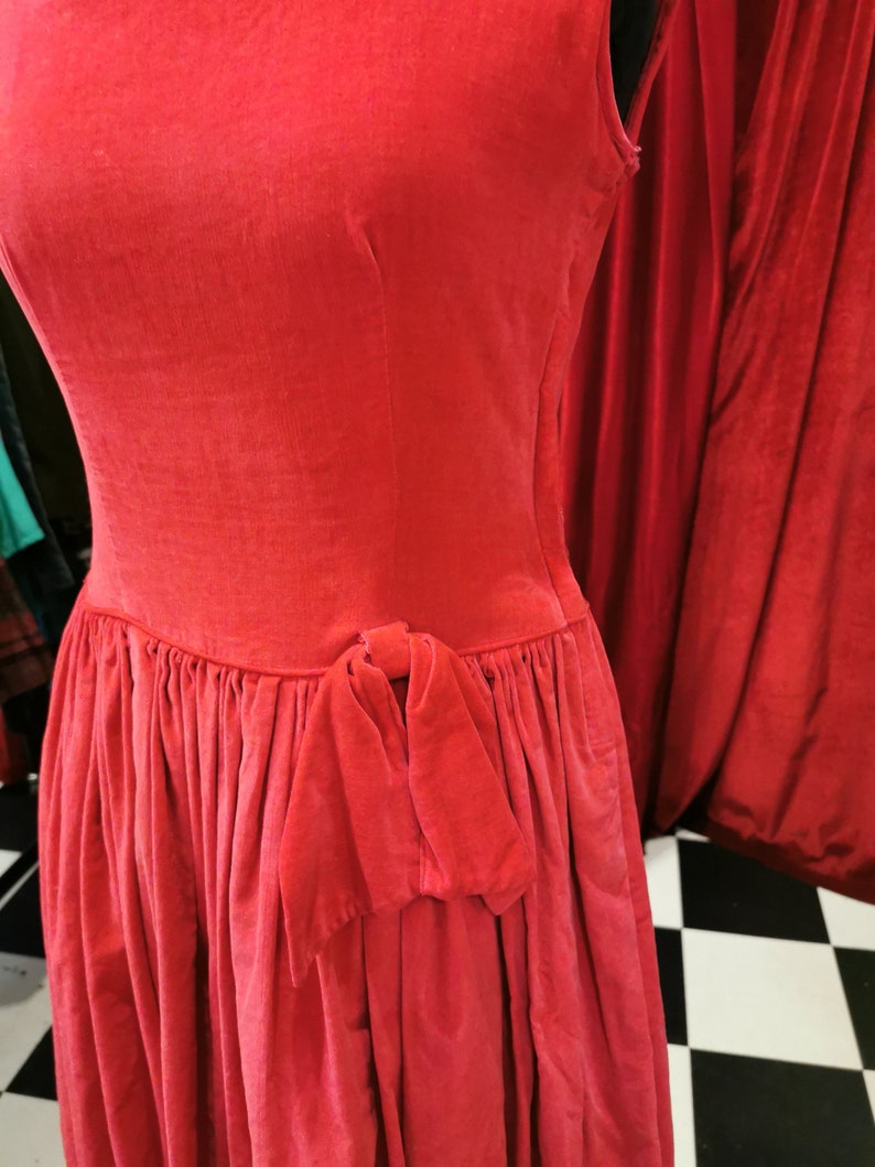 Vintage 1950s Raspberry Red Velvet Joytime Sleeveless Dress