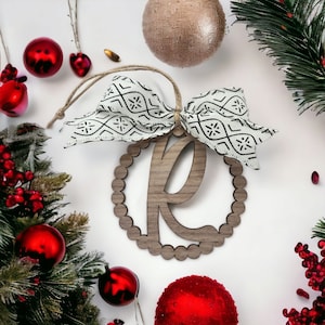 Perlen Alphabet Ornament Datei, Monogramm Buchstaben, Weihnachten 2023, digitale Laserdatei, Holzornament, Acrylornament, Glowforge