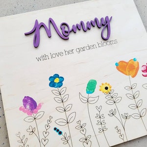Bloementuin vingerafdrukdecor voor moeder | Oma, moeder, moeder | digitaal laserbestand, svg, Glowforge | Moederdagcadeau | Aangepaste decoraties