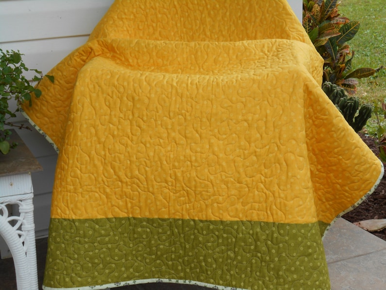QUILTED THROW BLANKET in Cut Diamond Design Worked in Green Etsy
