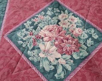 ENJOY a VICTORIAN CHRISTMAS of rose and teal generously sized 17x13 quilted placemats made of vintage fabrics. Just add silver or crystal !!