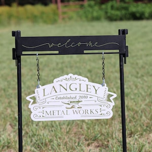 New Stylish Welcome Metal Sign Holder – Easy Setup, Multiple Sizes Available