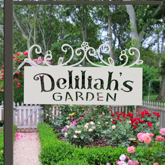 resin hanging garden signs
