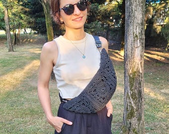 Granny Square Crochet Sling Bag Pattern – Lined Crossbody Bag with PDF & Video Tutorial