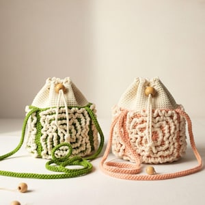 Patrón fácil de bolso con cordón de crochet (PDF) / Minibolso para principiantes / Videotutorial / Bolso de crochet cottagecore