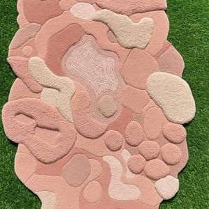 Handcrafted Tufted Moss Rug: Nature-Inspired Forest Floor Carpet