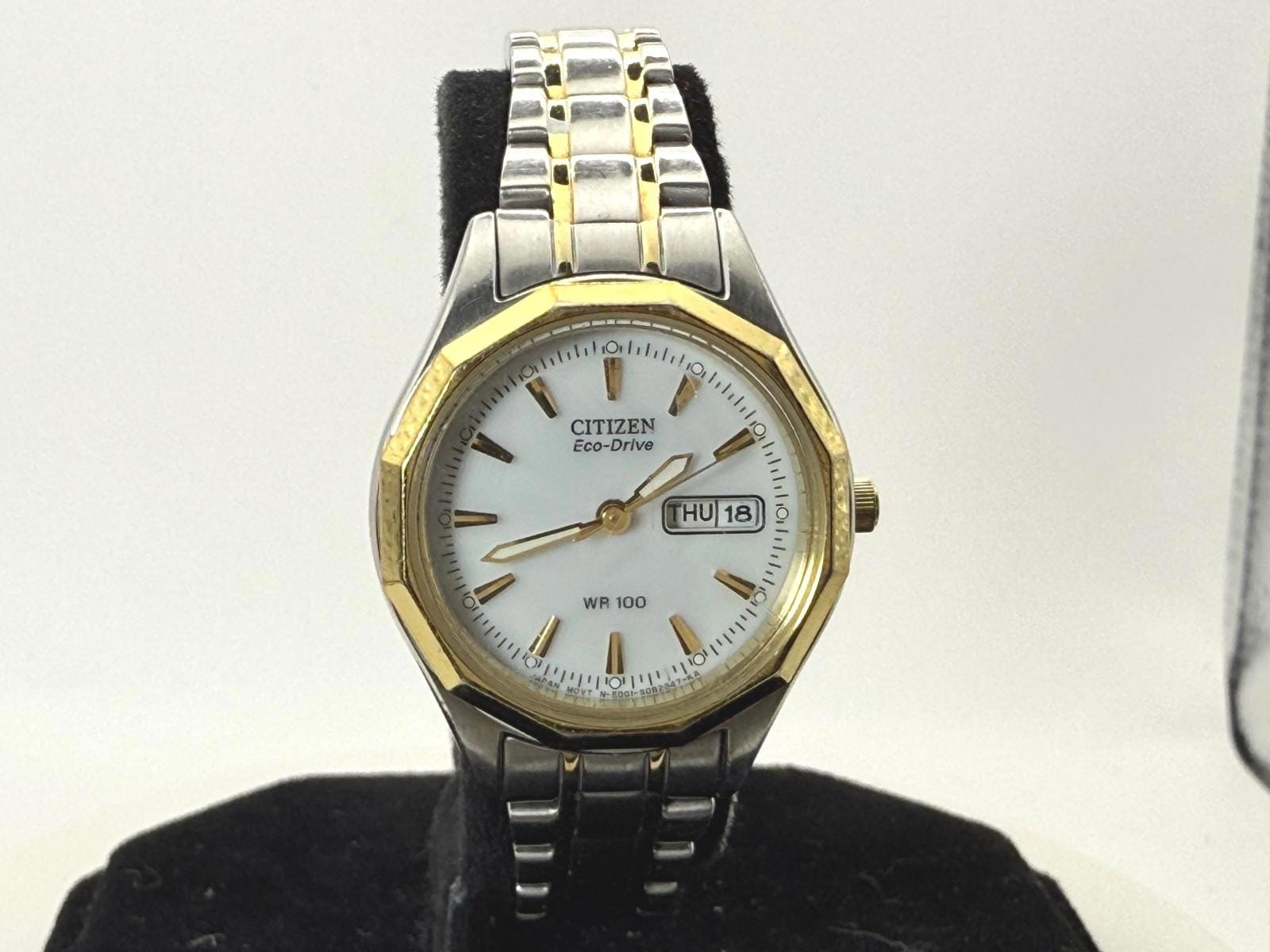 Lot of 8 - Vintage Ladies Watches  Citizen Vintage Citizen Ladies Watch | Mercari main image 3