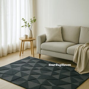 Modern Hand Tufted Wool Rug: Black and Grey Abstract Design