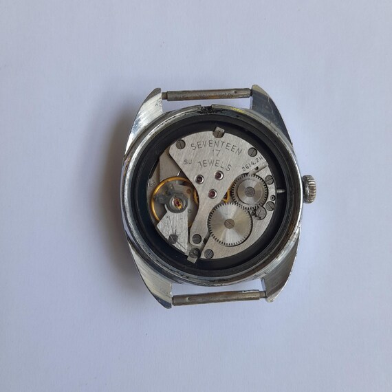 70年代半ばのヴィンテージ、本物のソビエト連邦製腕時計 POLJOT