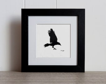 Desenho de Gralha em Carvão: Desenho Original de Pássaro, Arte em Moldura