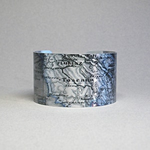 Tuscany Italy Map Bracelet: Travel Gift
