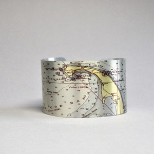 Provinzvillen Massachusetts Cuff Armband Map Cape Cod Einzigartiges Geschenk für Männer oder Frauen
