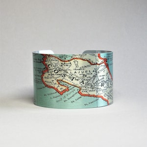 Costa Rica Map Bracelet: Vintage Style Travel Gift