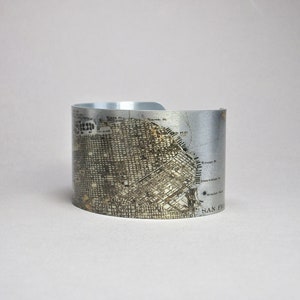 San Francisco Map Cuff Bracelet: Vintage Style Jewelry