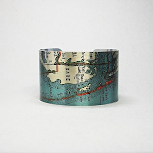 Outer Banks Map Bracelet: North Carolina Vintage Style Cuff