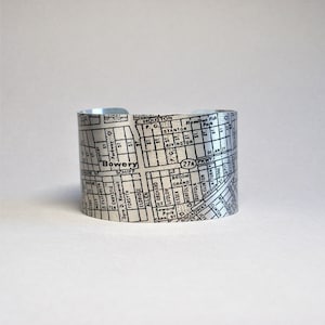 Manschettenarmband mit Stadtplan von New York, einzigartiges Geschenk für Männer oder Frauen
