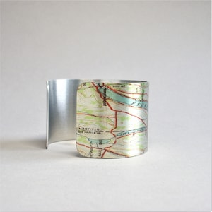 Keuka Lake New York Finger Lakes Map Cuff Bracelet Uniek cadeau voor mannen of vrouwen afbeelding 3