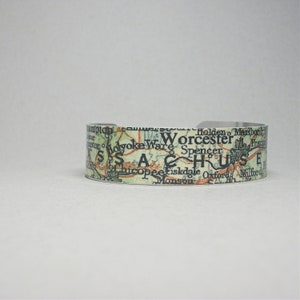 Massachusetts Map Cuff Bracelet Unique Gift image 3