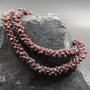 Natural Red Garnet Gemstone Necklace, Garnet Cluster Beaded Rope Handmade Necklace Without Clasp for Him or Her