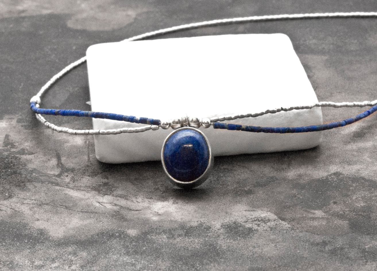 Natural Blue Lapis Lazuli Round Gemstone Beads Necklace 14-24 in