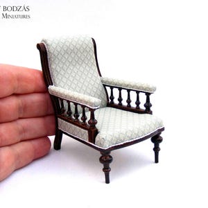 Victorian club chair (Miniature furniture for dollhouses in 1:12 scale)