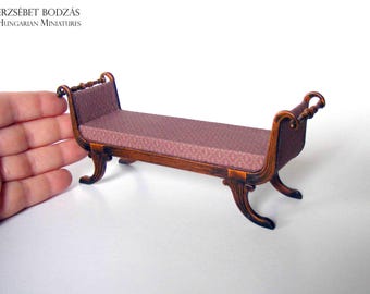 Victorian daybed (Miniature furniture for dollhouses in 1:12 scale)