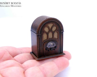 Cathedral radio (Miniature furniture for dollhouses in 1:12 scale)