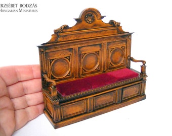 Renaissance revival hall bench (Miniature furniture for dollhouses in 1:12 scale)