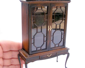 Display cabinet (Miniature furniture for dollhouses in 1:12 scale)