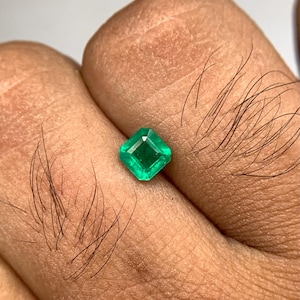 Natural Zambian Emerald – 0.61 Carats (Square Cut)