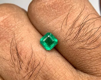 Natural Zambian Emerald – 0.61 Carats (Square Cut)