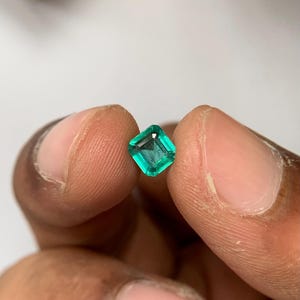 Natural Zambian Emerald – 1.00 Carat (Square Cut)