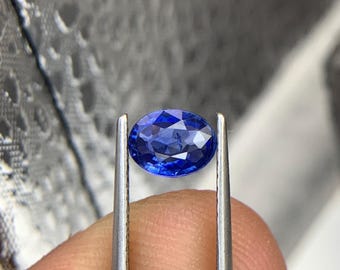 Oval Cut Blue Sapphire 0.78 Carat: Natural Gemstone