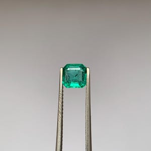 Natural Zambian Emerald – 0.70 Carats (Square Cut)