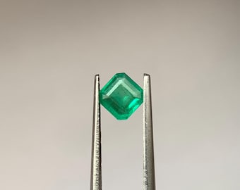 Natural Zambian Emerald – 0.70 Carats (Square Cut)