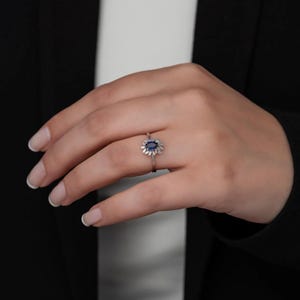 Minimal Blue Sapphire Ring, 14K Solid Gold Dainty Gemstone Ring, September Birthstone Jewelry